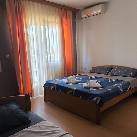 Hotel Ariston Struga Exteriör bild
