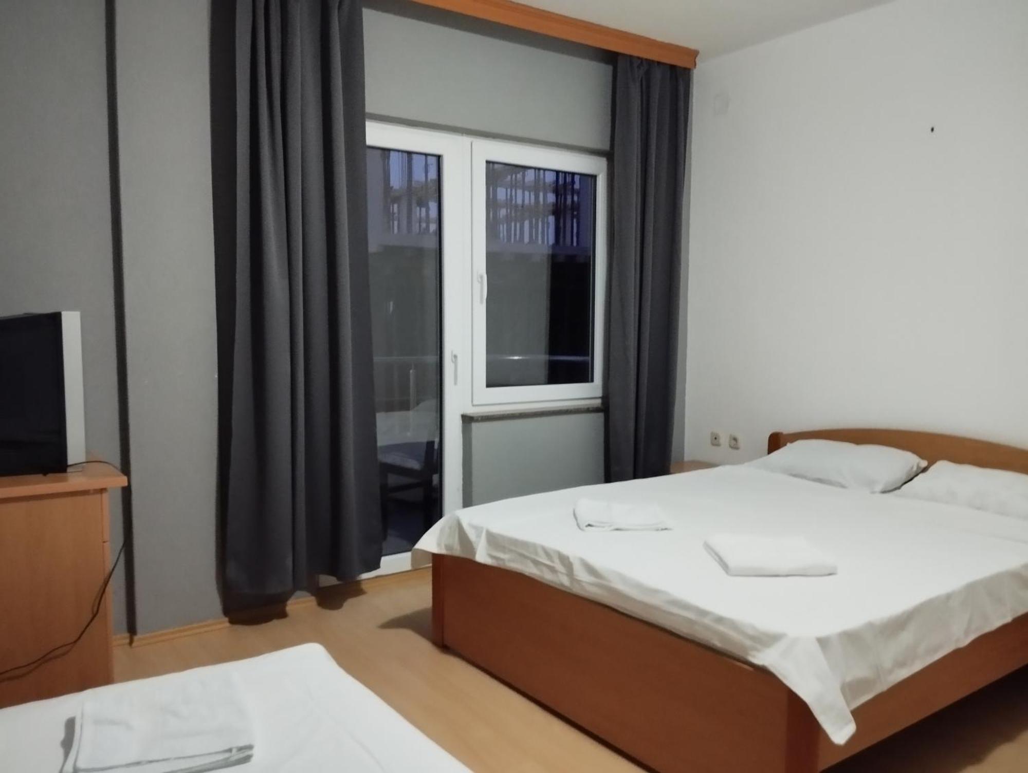 Hotel Ariston Struga Exteriör bild